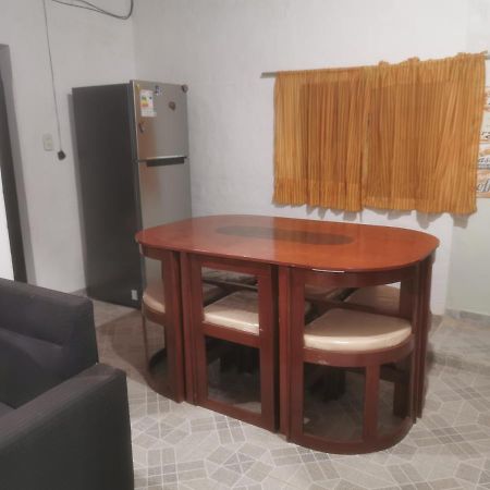 ItauguáGranja Relax公寓式酒店 外观 照片