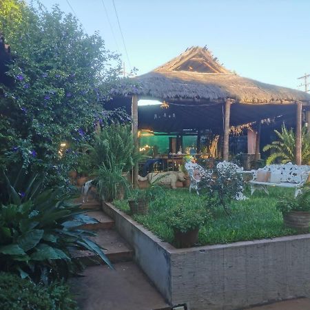 ItauguáGranja Relax公寓式酒店 外观 照片